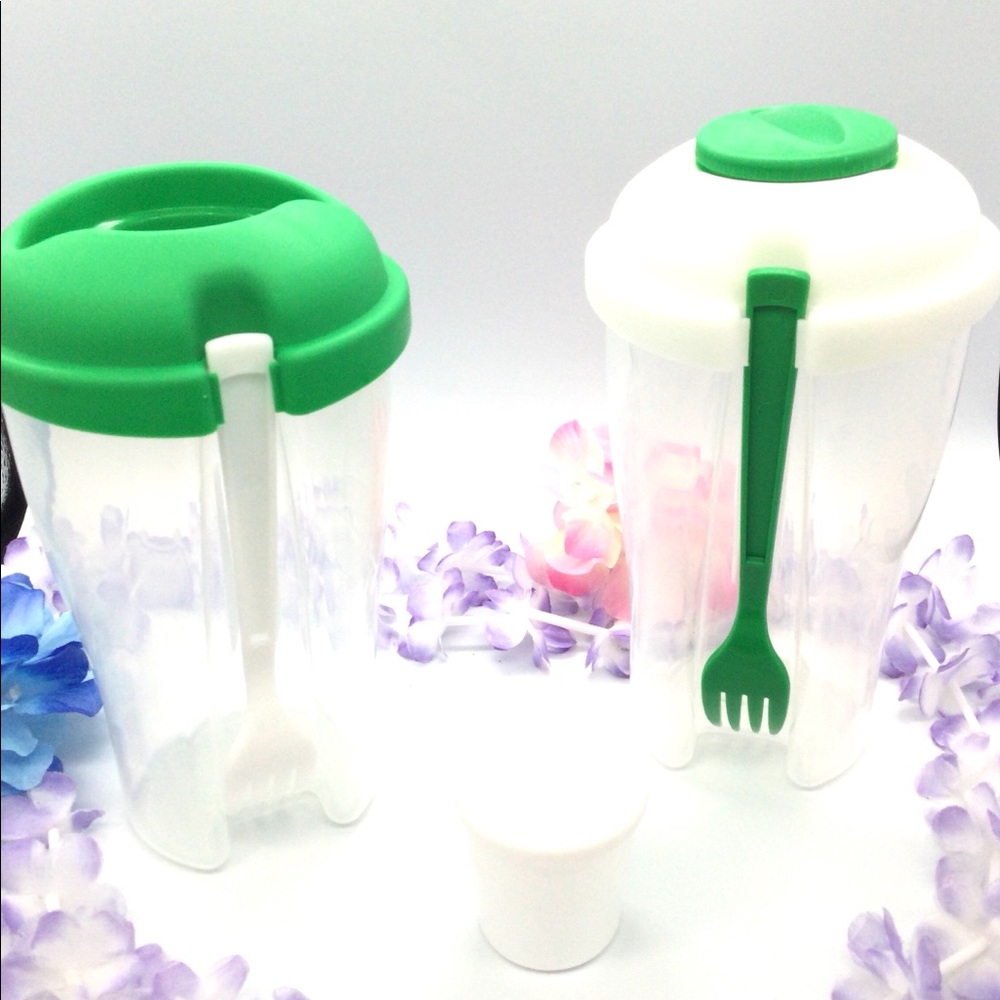 Fine life salad to go containers . New